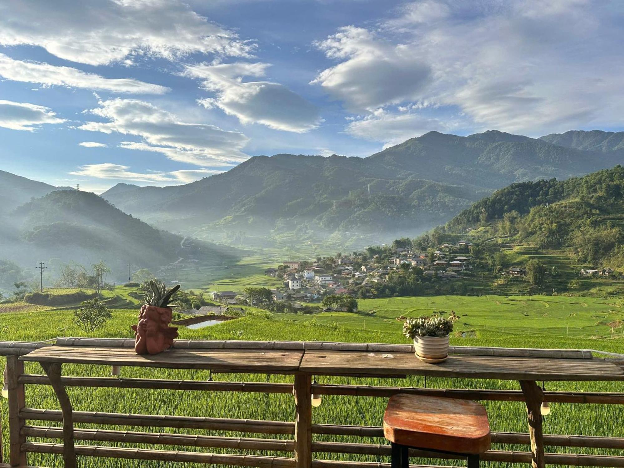 Zoni Home Tram Tau Cham Ta Lao Exterior foto